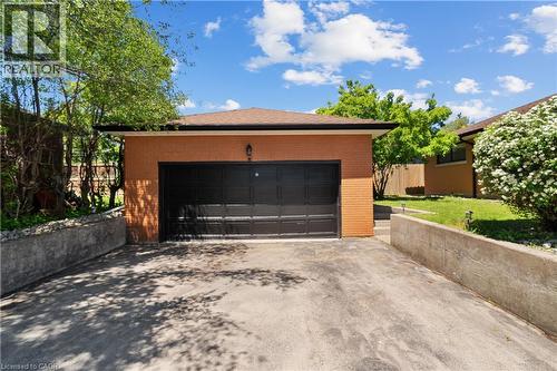 2 Westmount Road, Guelph, ON 