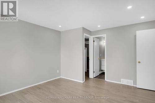 13 Coolspring Crescent, Ottawa, ON 