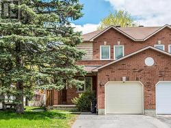 1 WINNEGREEN COURT  Ottawa, ON K1G 5P3