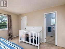 Primary Bedroom with 4 piece bath & walk-in closet - 