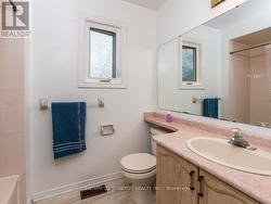 4 piece ensuite bath - 