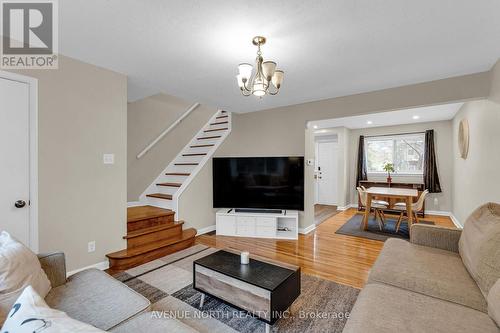 1202 Summerville Avenue, Ottawa, ON 