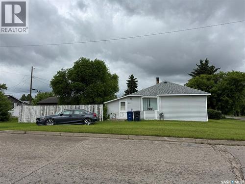 517 7Th Street E, Wynyard, SK 