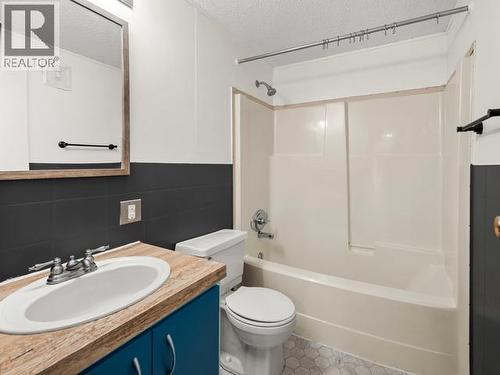 8 Cache Place, Whitehorse, YT 