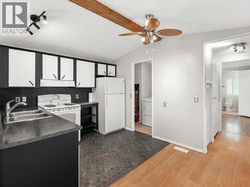 8 Cache Place, Whitehorse, YT 