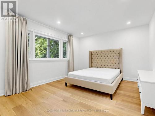 3275 Credit Heights Drive, Mississauga, ON 