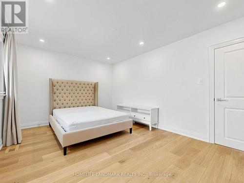 3275 Credit Heights Drive, Mississauga, ON 