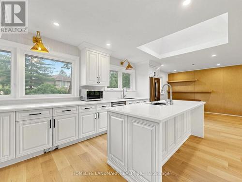 3275 Credit Heights Drive, Mississauga, ON 