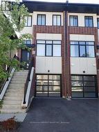 15 MUHOLLARD LANE Hamilton, ON L9G 3K9