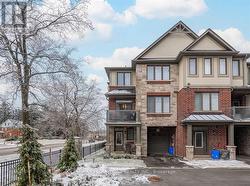 10 SHOWERS LANE Hamilton, ON L9G 0H2