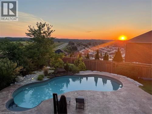 91 Gouda Place, Cambridge, ON - Outdoor With In Ground Pool