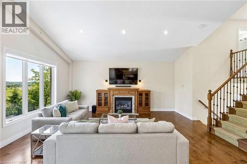 91 Gouda Place, Cambridge, ON - Indoor Photo Showing Living Room With Fireplace