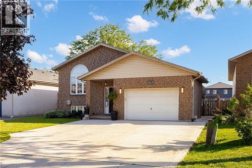 7880 ASCOT Circle  Niagara Falls, ON L2H 3E4