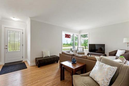 16 Myrtle St, Hazelridge, MB 