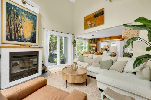 Salon - 516 Ch. Des Cimes, Saint-Sauveur, QC - Indoor Photo Showing Living Room With Fireplace