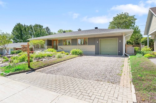 Garage - 7455 3E Avenue E., Québec (Charlesbourg), QC 