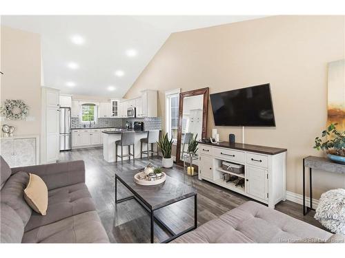 101 Chateau Dr, Moncton, NB 