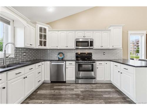 101 Chateau Dr, Moncton, NB 