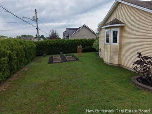 101 Chateau Dr, Moncton, NB 