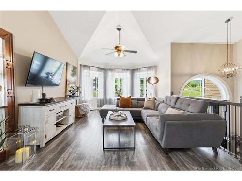 101 Chateau Dr, Moncton, NB 