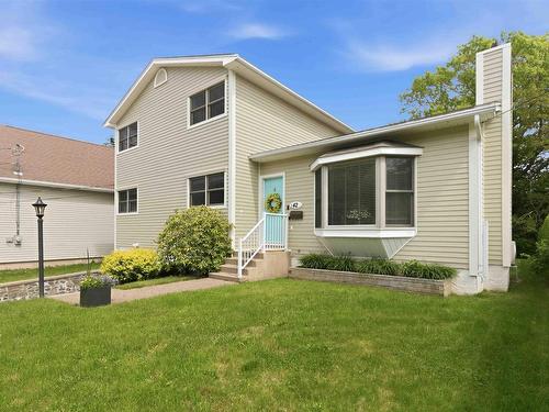 42 Lodge Drive, Halifax, NS 