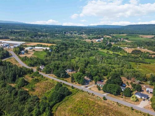 265 Black Hole, Sheffield Mills, NS 