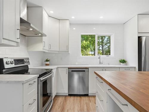 2 Berkley Brae, Dartmouth, NS 