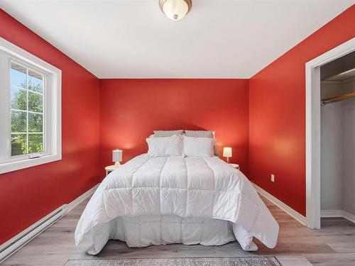 2 Berkley Brae, Dartmouth, NS 