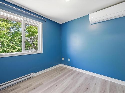 2 Berkley Brae, Dartmouth, NS 