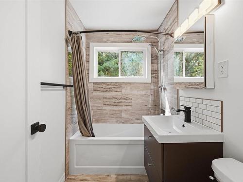 47 Gateway Road, Halifax, NS 