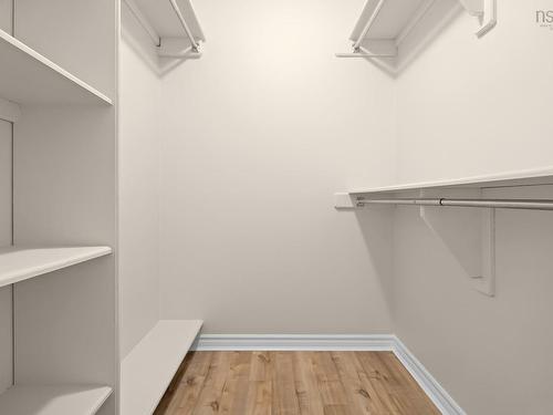206 96 Regency Park, Halifax, NS 