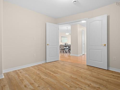 206 96 Regency Park, Halifax, NS 