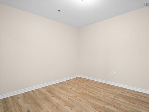 206 96 Regency Park, Halifax, NS 