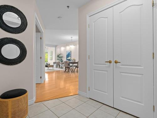 206 96 Regency Park, Halifax, NS 