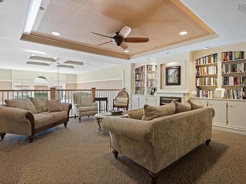 206 96 Regency Park, Halifax, NS 