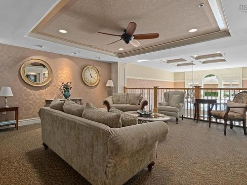 206 96 Regency Park, Halifax, NS 