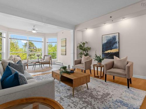 206 96 Regency Park, Halifax, NS 