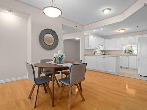 206 96 Regency Park, Halifax, NS 