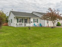 109 South East Street  Yarmouth, NS B5A 3P9