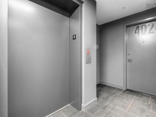 402 5511 Bilby Street, Halifax, NS - Indoor Photo Showing Other Room