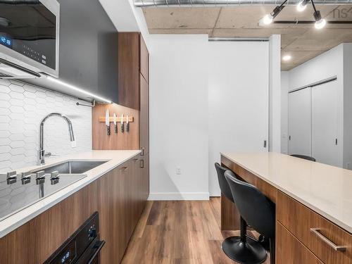402 5511 Bilby Street, Halifax, NS - Indoor Photo Showing Kitchen