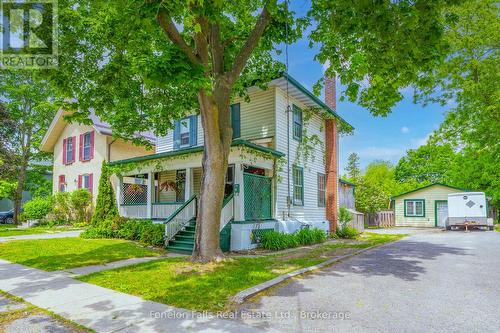 18 MELBOURNE STREET W  Kawartha Lakes (Lindsay), ON K9V 2S6