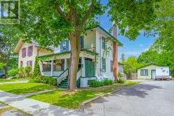 18 MELBOURNE STREET W Kawartha Lakes (Lindsay), ON K9V 2S6