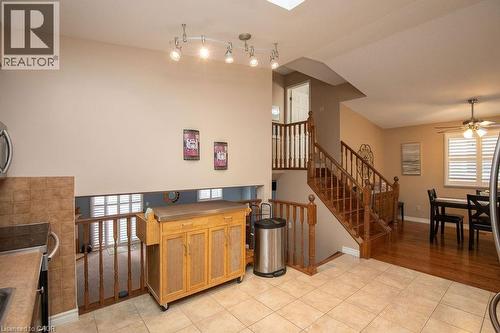 106 Ossington Drive, Hamilton, ON 