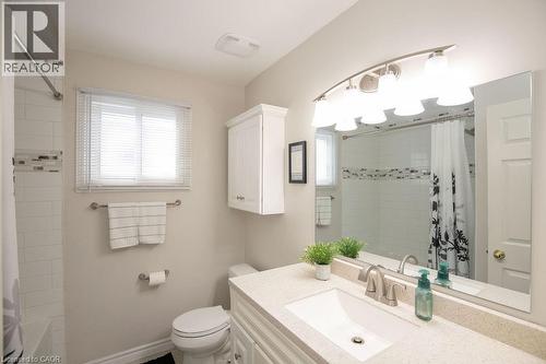 106 Ossington Drive, Hamilton, ON 