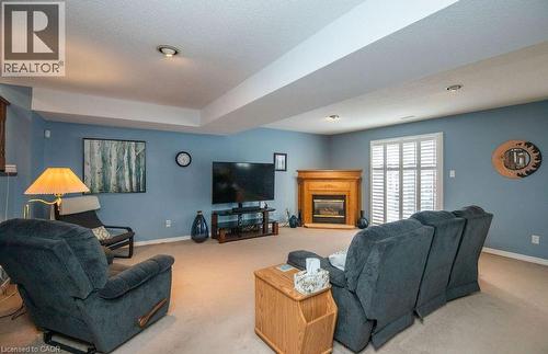 106 Ossington Drive, Hamilton, ON 