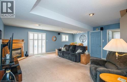 106 Ossington Drive, Hamilton, ON 