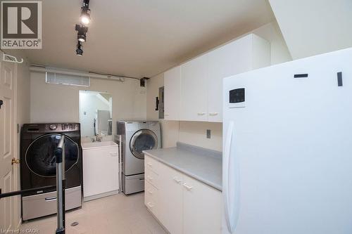 106 Ossington Drive, Hamilton, ON 