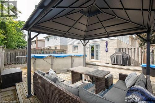 106 Ossington Drive, Hamilton, ON 