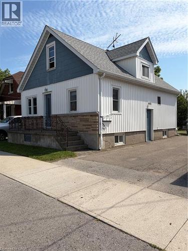 36 Brighton Avenue, St. Catharines, ON - Outdoor